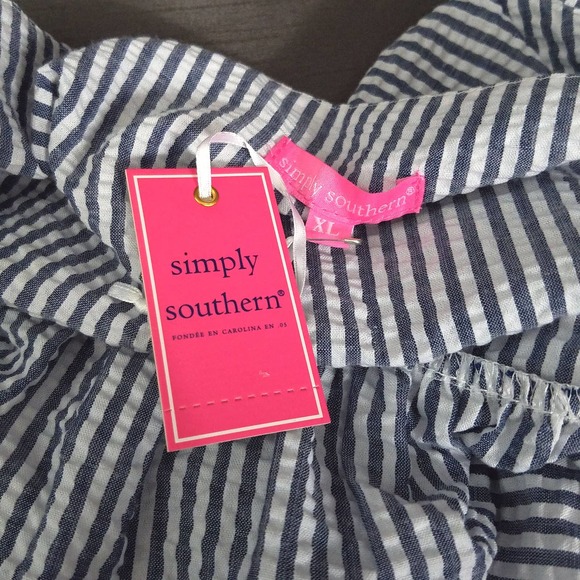 NEW NWT Simply Southern Blue Gray Seersucker Stripe Peplum Blouse Size XL - Picture 6 of 8